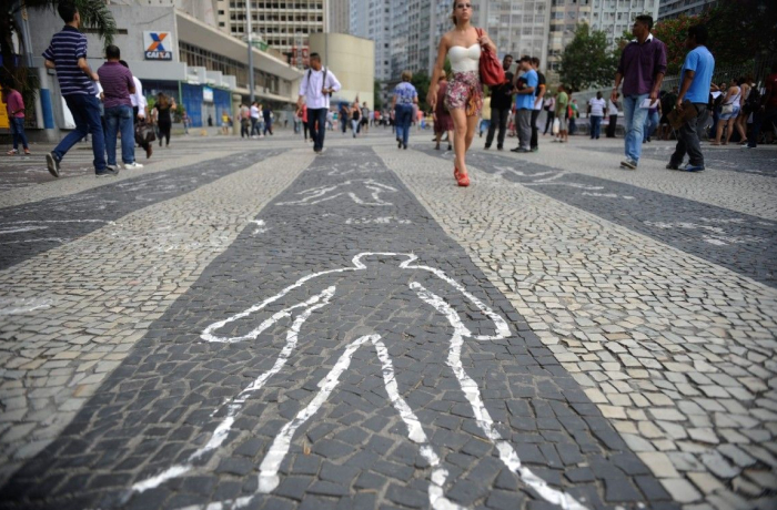 Mortes violentas no Brasil diminuem 3,4% em 2023
