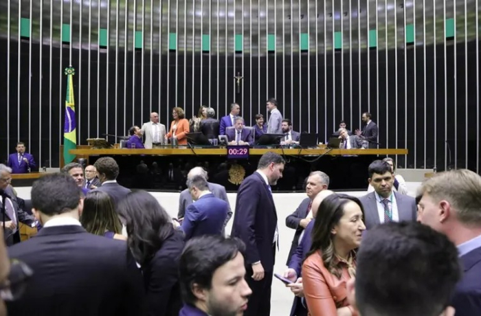 Câmara vota hoje destaques do projeto de regulamentação da reforma tributária
