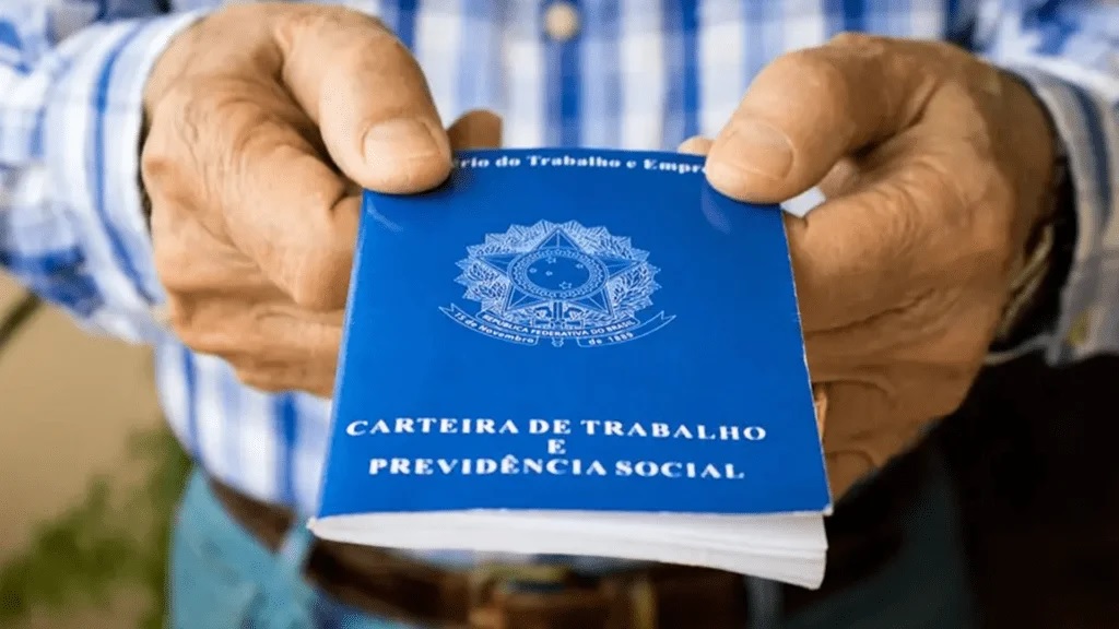 Brasileiros de 40 a 59 anos estão entre os que mais conseguiram empregos formais em 2024