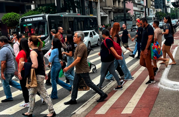 Saiba o que abre e fecha neste feriadão prolongado de Páscoa e Tiradentes