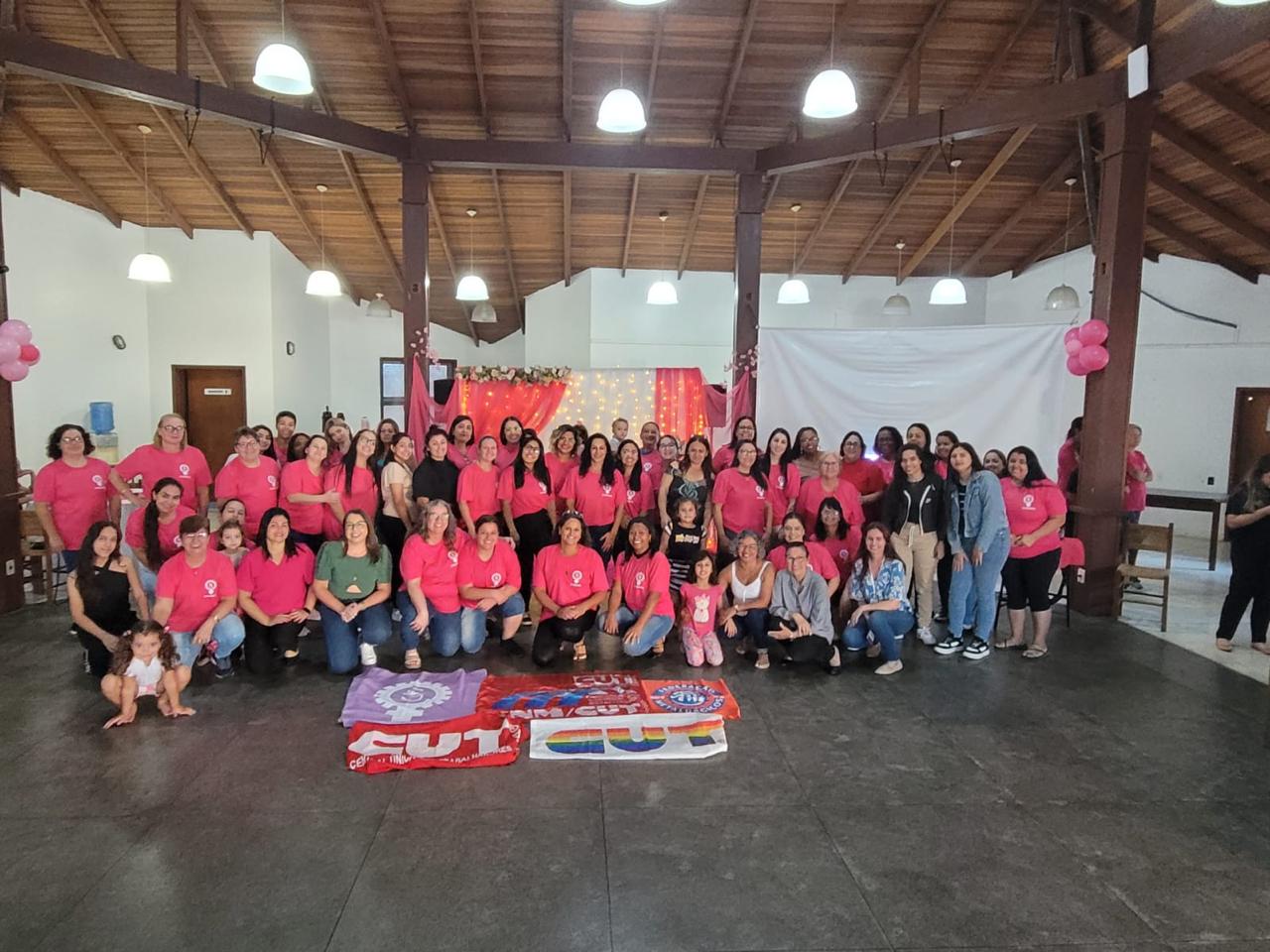 Palestra sobre violência de gênero marca o 5° Encontro das Mulheres Metalúrgicas do STIMMMESL
