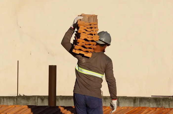 Desconhecimento de direitos básicos é desafio para trabalhadores