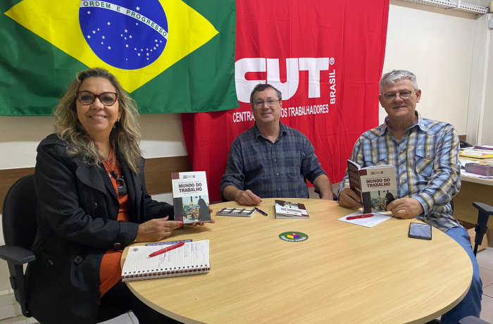 CUT-RS firma parceria com o site "Democracia e Mundo do Trabalho em Debate"