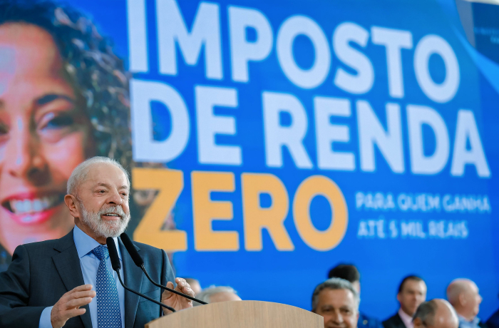 Lula sanciona isenção do IR para quem ganha até R$ 5 mil