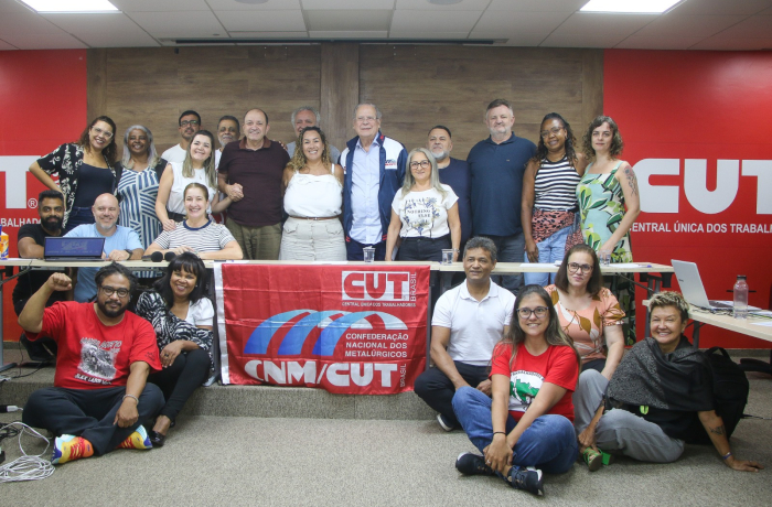 Zé Dirceu avalia desafios para implementação de reformas estruturais no país