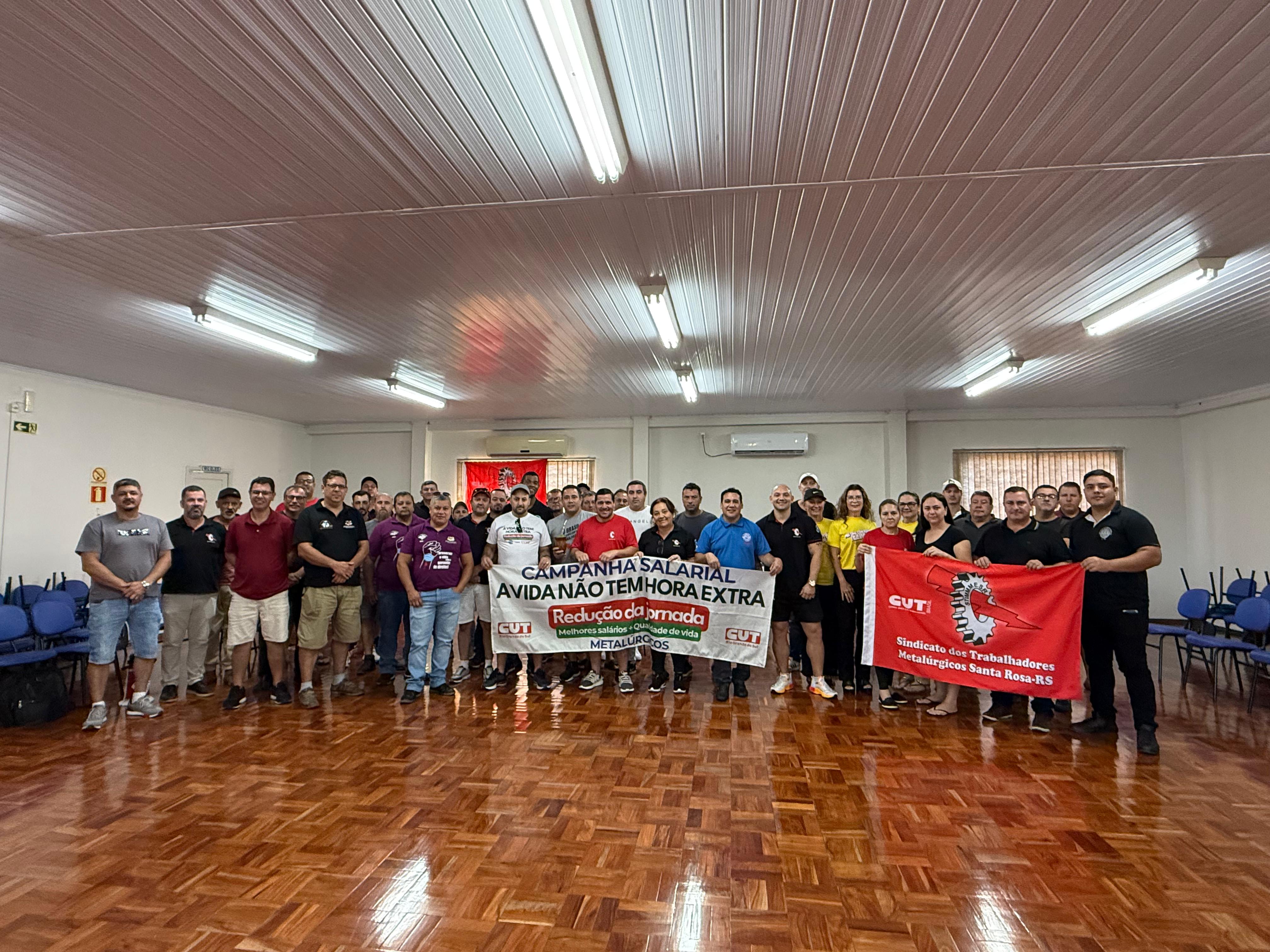 Metalúrgicos da CUT-RS mobilizados pelo fim da escala 6x1 e pela redução da jornada de trabalho sem redução de salários
