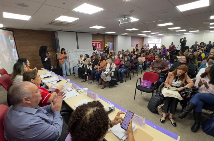 Em seminário histórico, CUT lança campanha permanente contra feminicídio