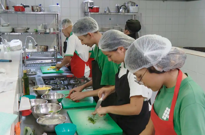 Desemprego até maio cai para 5,6%, o menor já registrado no período