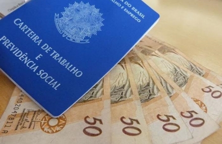 Em 5 anos, cresce 96% total de empresas que não pagam o 13º salário