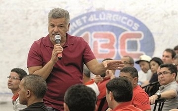 Para metalúrgico, economia vai determinar ofensiva empresarial sobre direitos