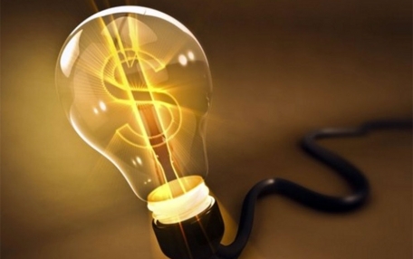 Na prévia da inflação, preço de combustível cai, energia elétrica e gás sobem