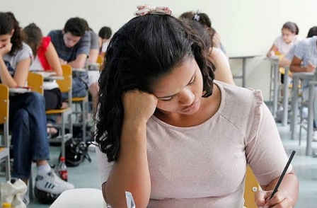 Pesquisa revela que 30% dos jovens pensam em abandonar os estudos pós-pandemia