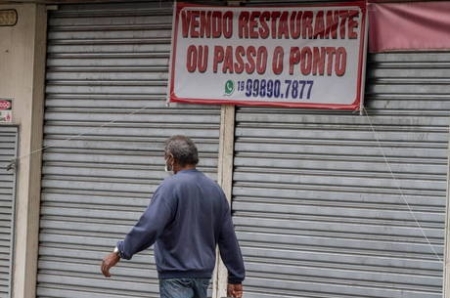 Mais de 700 mil empresas encerraram atividades na pandemia. Quase todas de pequeno porte