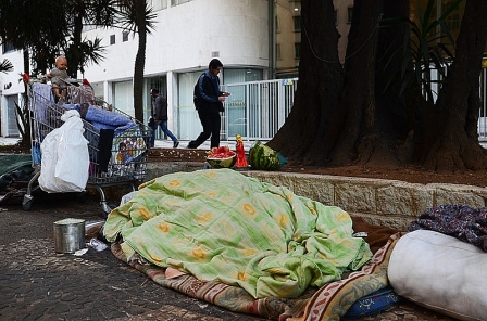 Menos R$ 300 reais: quais os impactos da redução do auxílio emergencial?