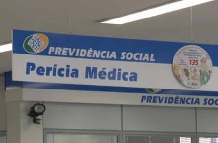 Volta do atendimento no INSS coloca em risco a vida dos servidores e da população 
