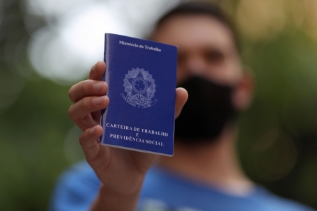 O rombo no mercado de trabalho é muito maior do que se pensa