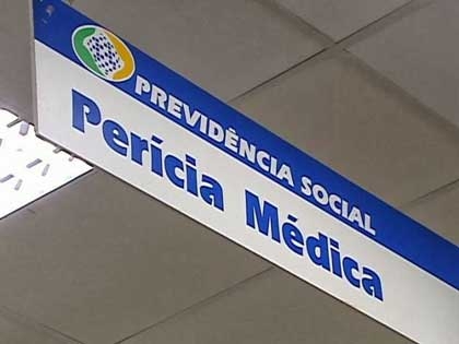 Adicional de 25% para custear auxílio permanente vale apenas às aposentadorias por invalidez, decide STF