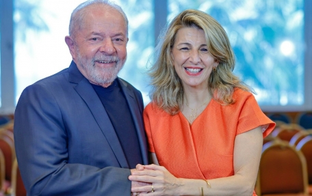 Lula se encontra com ministra espanhola para discutir revisão da reforma trabalhista
