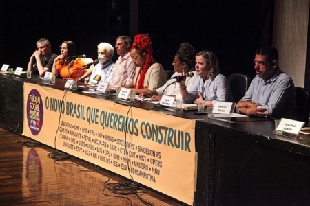Fórum Social Mundial debate reconstrução do Brasil como nação democrática