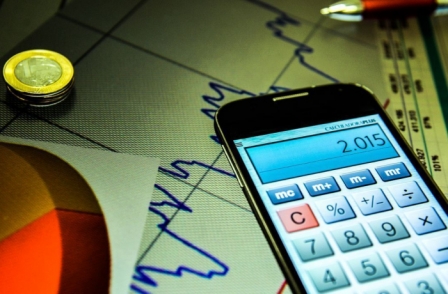 Para o mercado economia vai piorar, para o povo em geral, vai melhorar