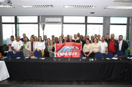 Metalúrgicos(as) vão à Brasília e debatem pautas para categoria com governo