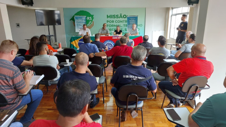 Dirigentes metalúrgicos debatem estratégia da campanha salarial