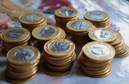 Mercado reduz para 3,76% previsão de inflação em 2024