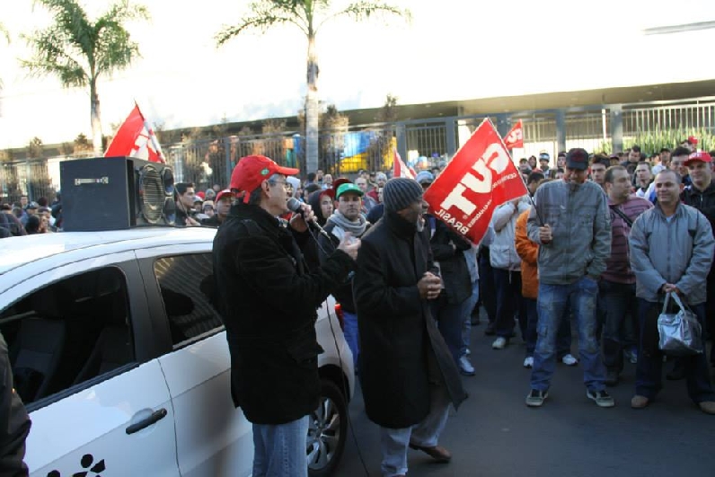 Marcha da GKN e Taurus