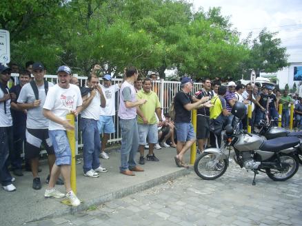 Trabalhadores Da Zamprogna Seguem Parados E Trt Intermedia Negociação