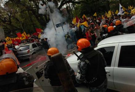 Pt Se Manifesta Contra A Truculência Da Bm Diante Do Mst