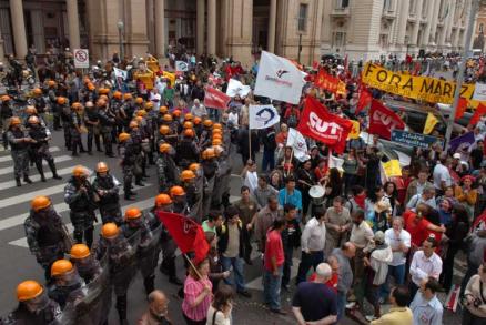 Mp, Judiciário E Governo Gaúcho: Empenho Pelo Fim Do Mst