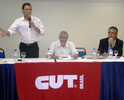 Reduz Pra 40 Que O Empresariado Aguenta