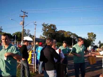 Mais De Mil Trabalhadores Da John Deere De Horizontina Entram Em Greve
